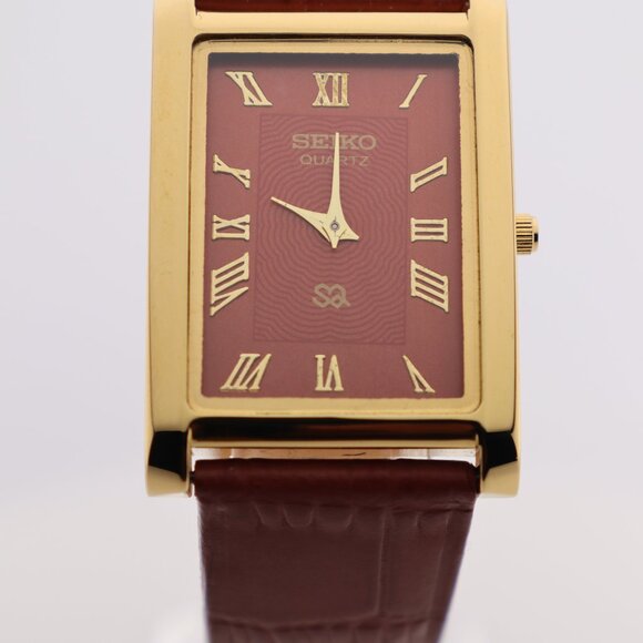 Seiko Slim Vintage Quartz Men's  Wrist Watch Red Dial with new Camel Strap - Picture 5 of 7